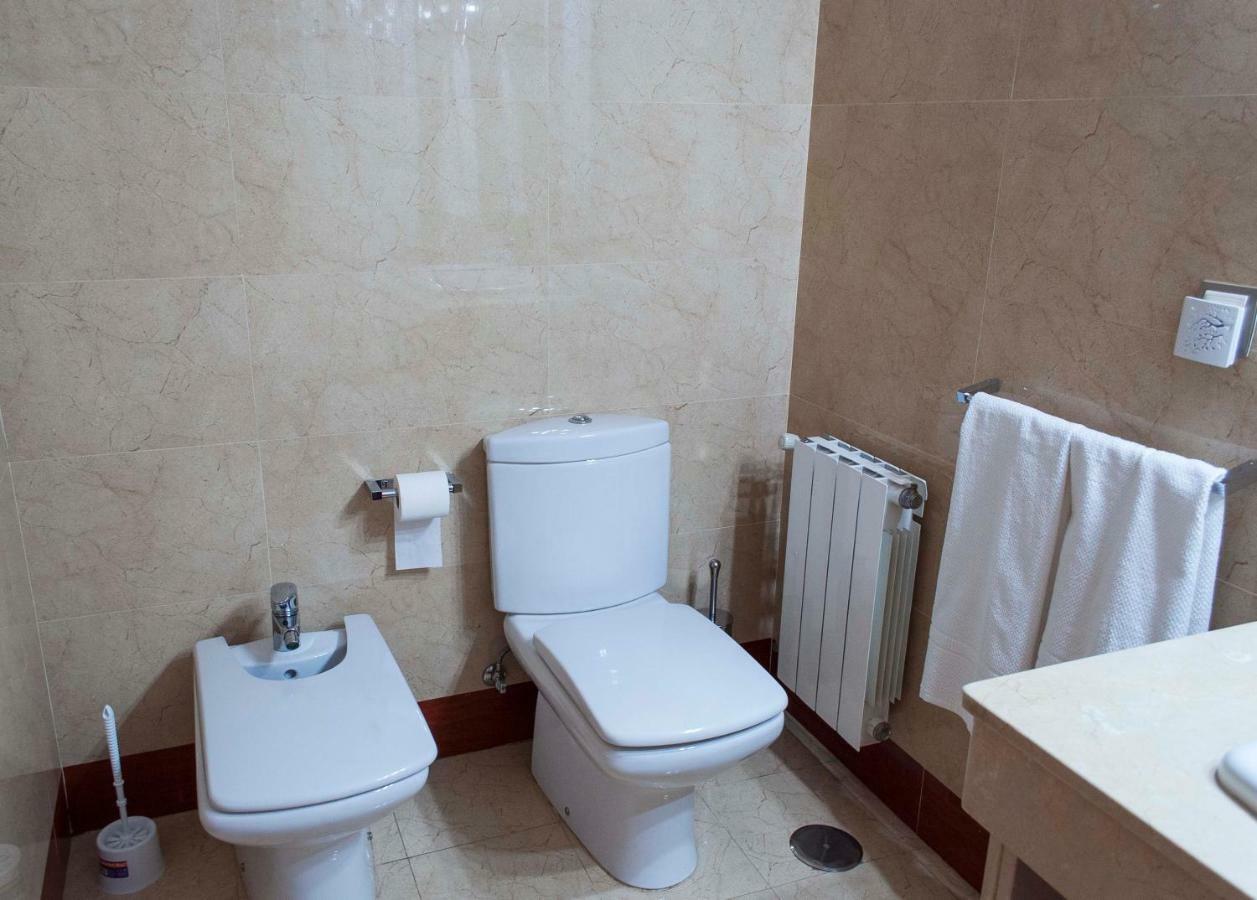 Apartamento Centrico Con Parking Privado Cordoba Exterior photo